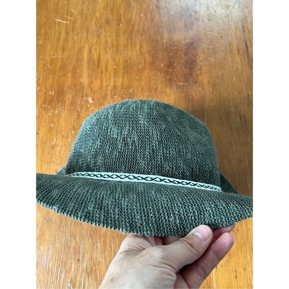 Carve Designs dark green with cream and black beach sun hat - Picture 2 of 4
